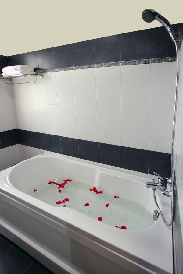 Anh Hang - Moonlight Hotel Nha Trang Exterior photo
